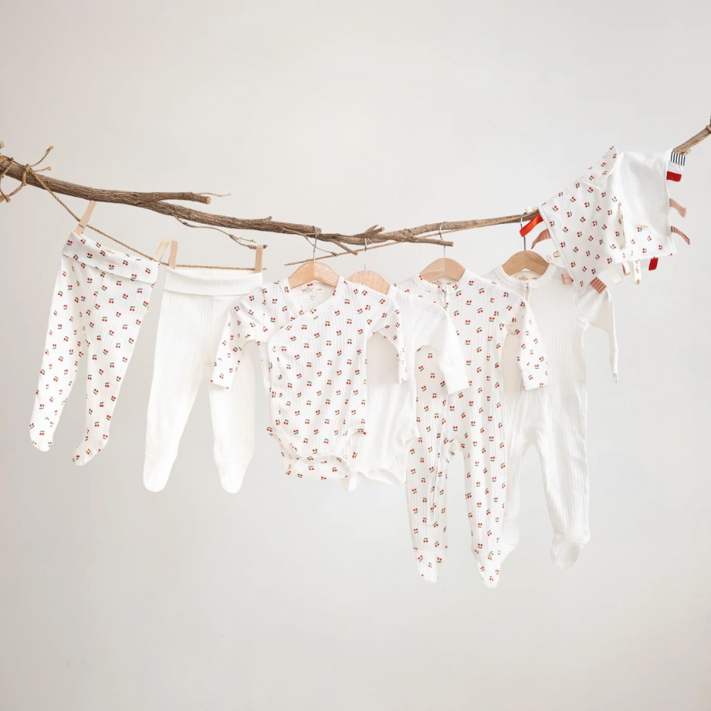 מארז לידה ״מישל״ דובדבנים – תמונה 2